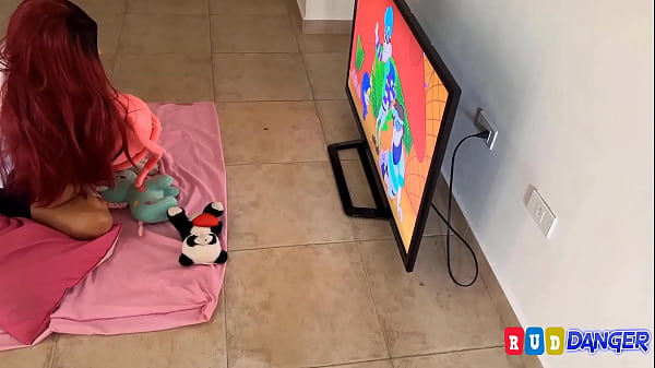 Irmã adotiva mexicana 18: bunda grande e sexo caseiro na universidade