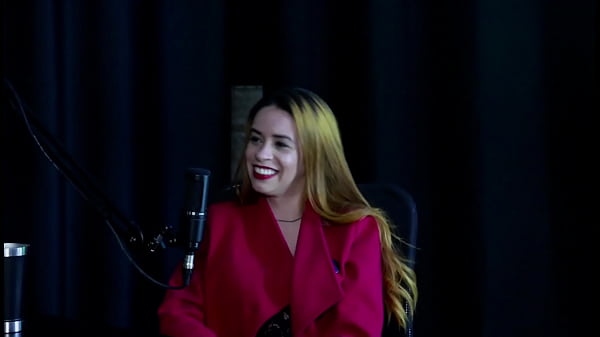 Ele trabalha em um site estrangeiro, teve problemas com o professor na faculdade, queria ser modelo e como entrou na pornografia - Jhocy (SHEER/RED)