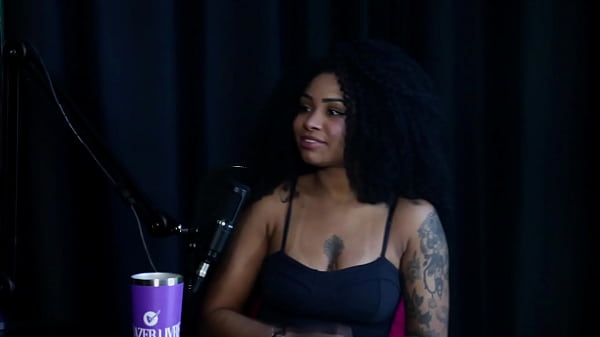 Họ yêu cầu tôi thiến anh ta bằng kìm, anh ta thích chiropody, anh ta không thích bị đánh và ga&ucut_chos... - Sara Ventur (SHEER/RED)